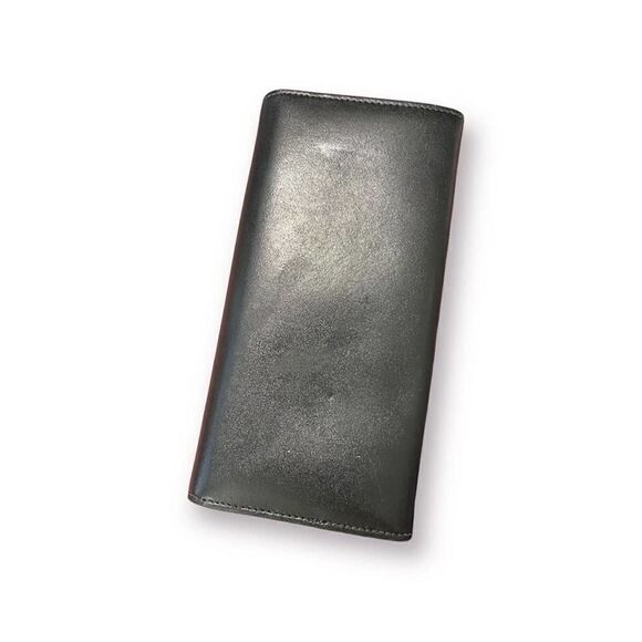 Salvatore Ferragamo Calfskin Leather Continental Bow Wallet - Picture 2 of 10